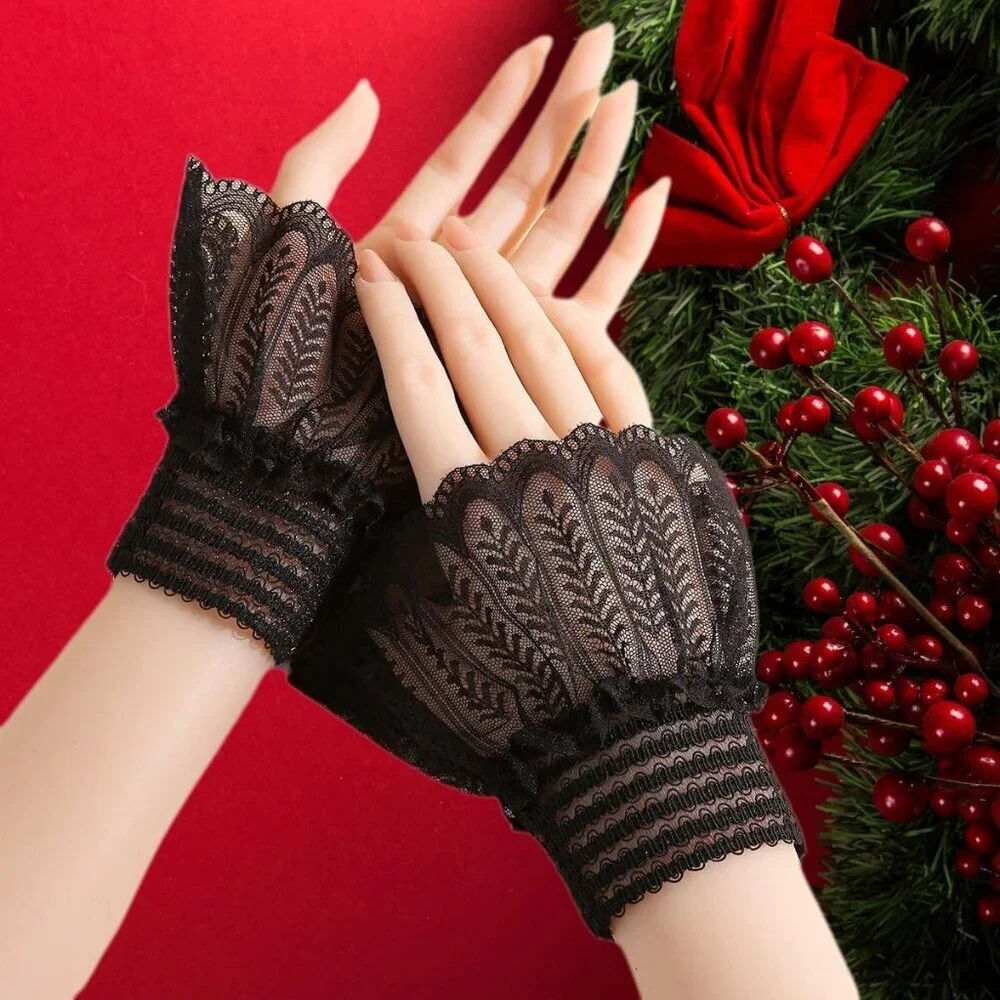 Women's Evening Black Short Lace Wrist Cuffs Gloves Party Costume Accessory - Picture 2 of 6